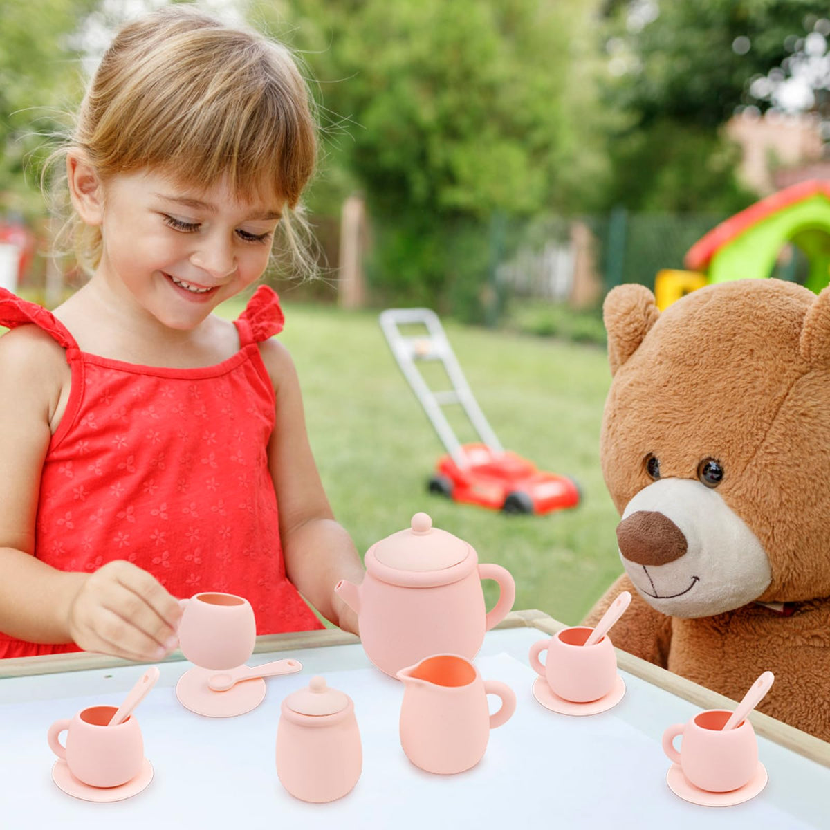 MCGMITT silicone spoons ideal for little hands and mess-free scooping.
