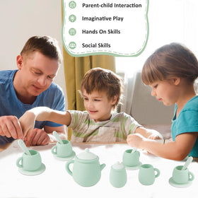 MCGMITT silicone coasters keep play surfaces clean during pretend sessions