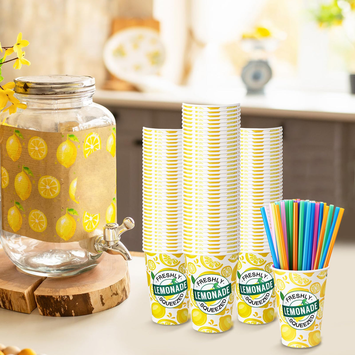 Meanplan lemonade cups uses in cafes, parties, and events.