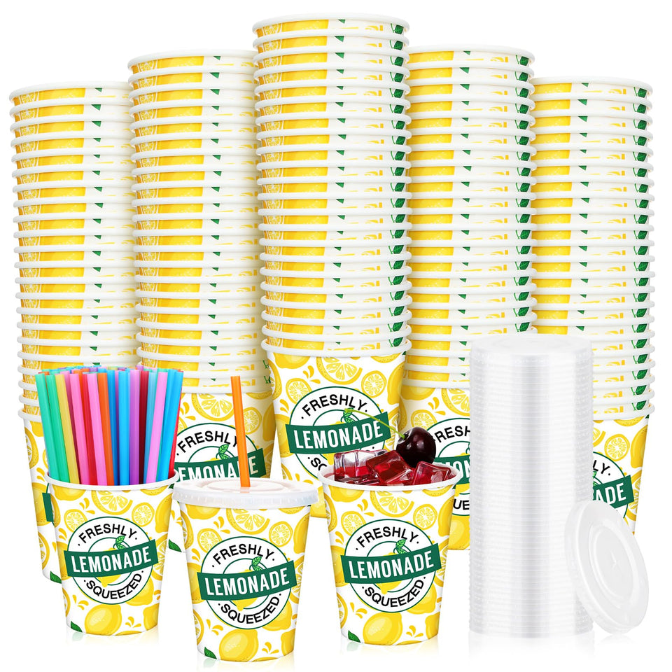 Meanplan lemonade cups with lids and straws ready for party serving.
