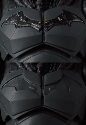 Medicom Batman MAFEX figure grappling hook and holster for authentic display.