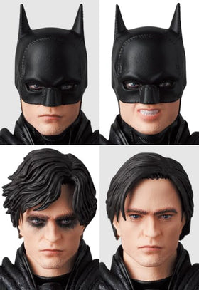 Medicom Batman MAFEX figure wired cape enables dramatic movement.