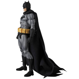 Medicom Batman Hush Black Version exchange hands for versatile posing
