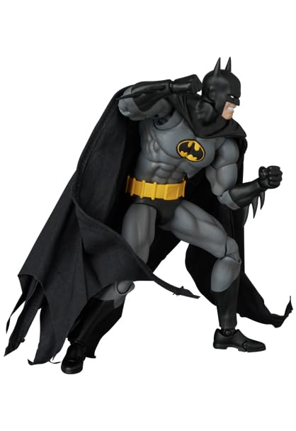 Medicom Mafex Knight Crusader Batman Black Version packaging and presentation.