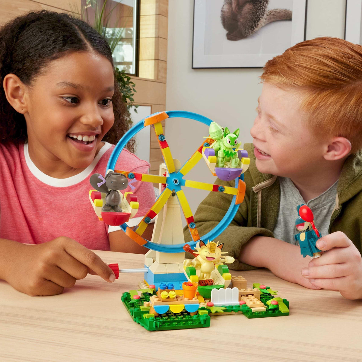 Mega Bloks motion brick crank enables wheel movement during play