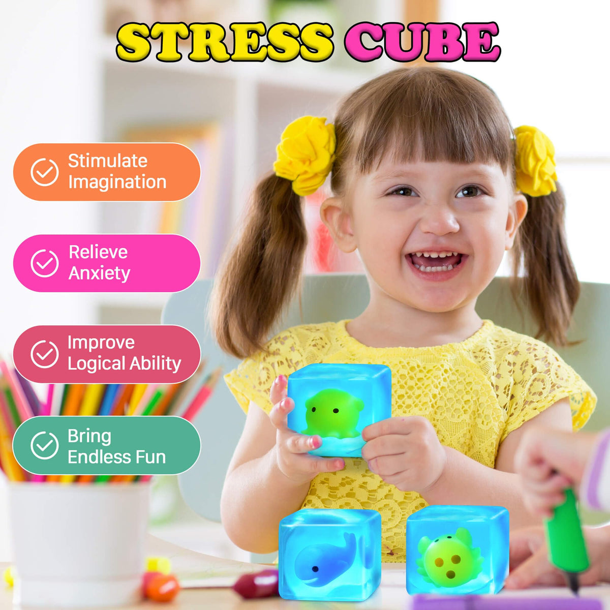 Meijoy Stress Cube in hands demonstrates comfortable 5.5 cm size