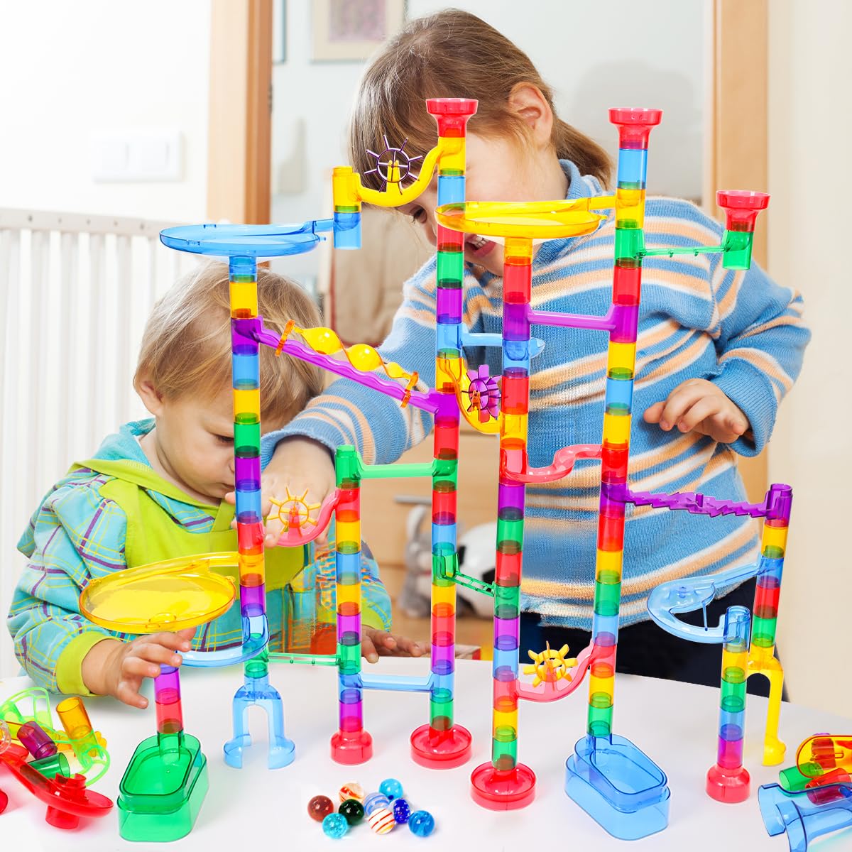 Meland Marble Run safety edges keep little hands secure.