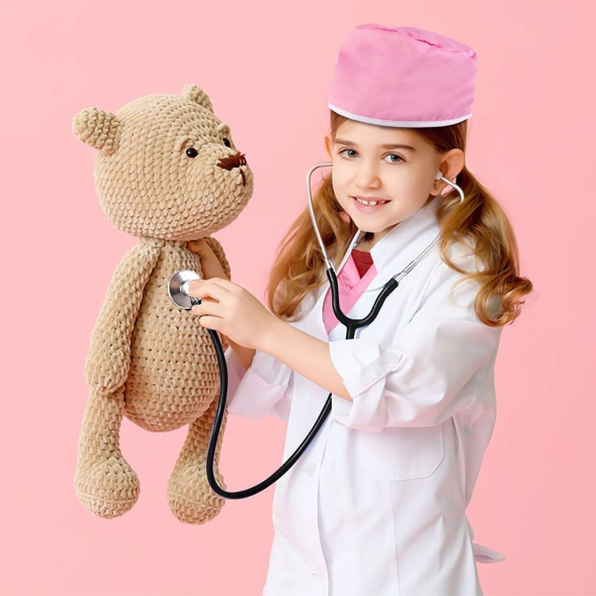 Meland portable carry bag keeps pretend medical gear organized during play.