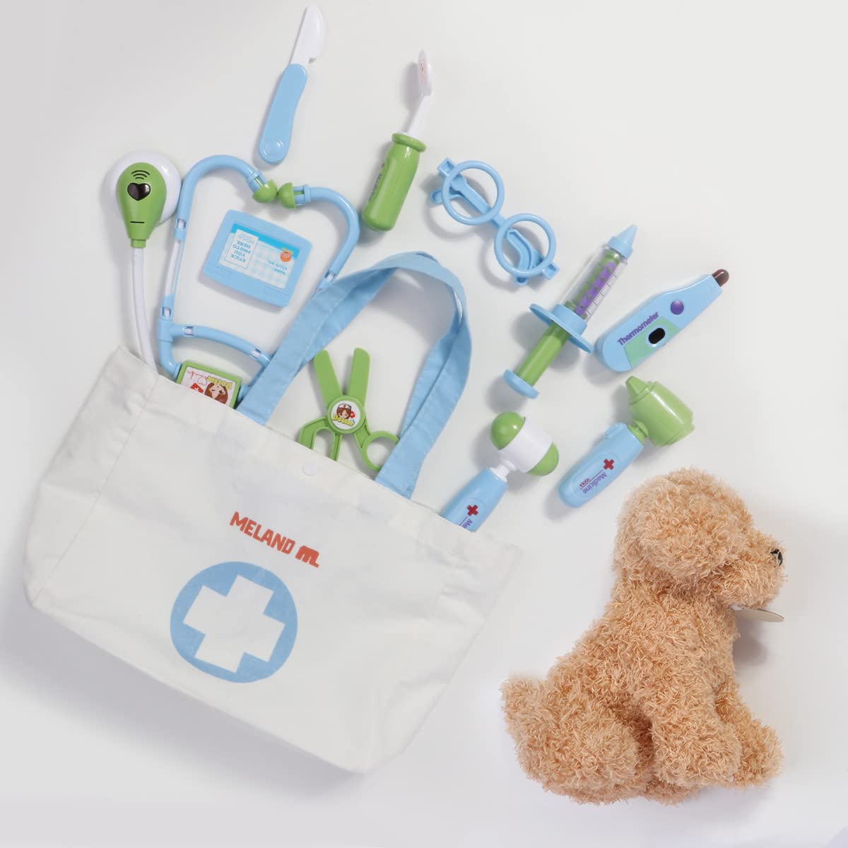 Meland Toy Doctor Kit otoscope invites close observation during pretend visits.