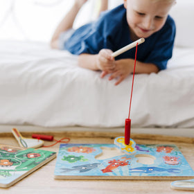 Melissa & Doug ages 3-plus set supports imaginative play and early skills