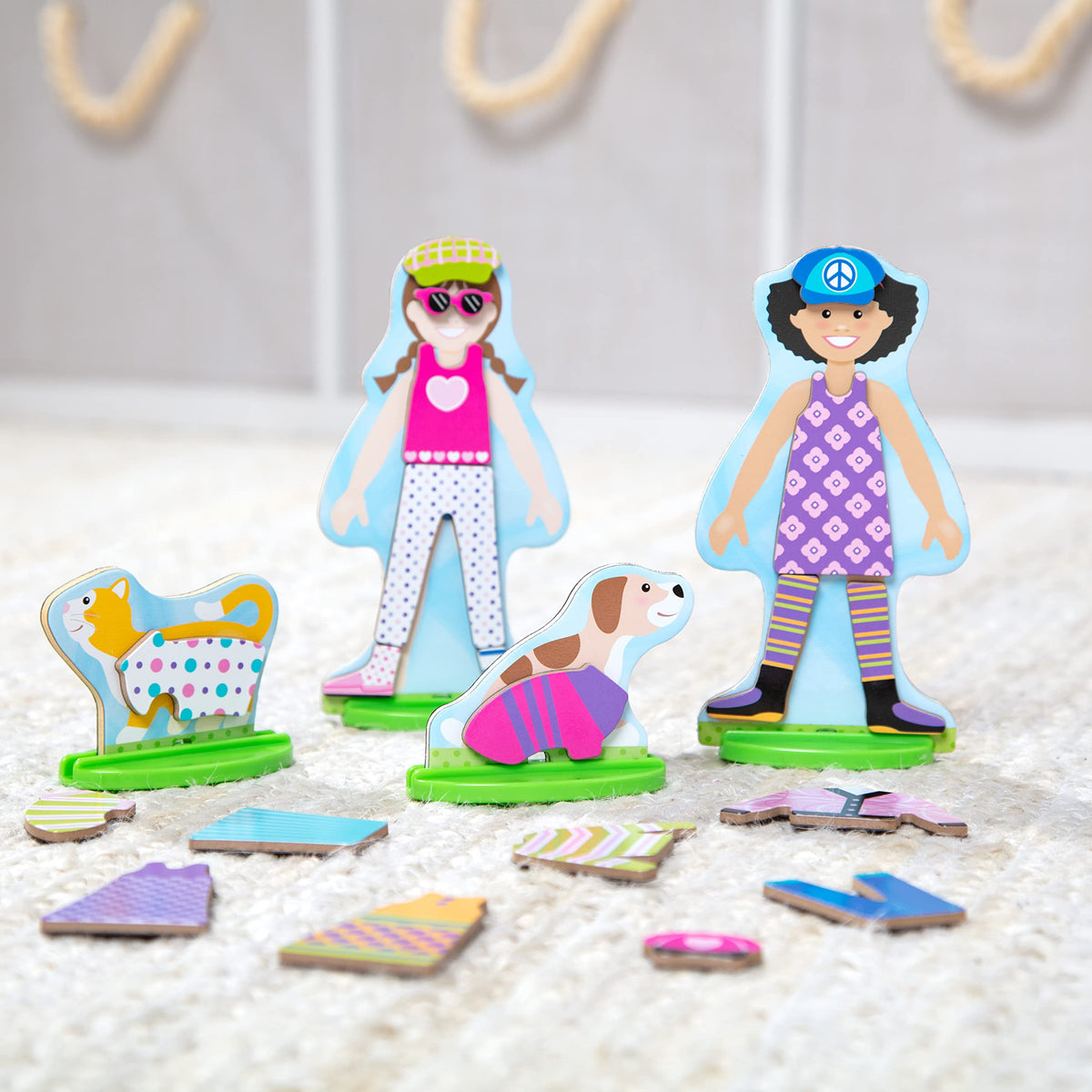 Melissa & Doug Best Friends pretend play setup encouraging storytelling and fine motor use.