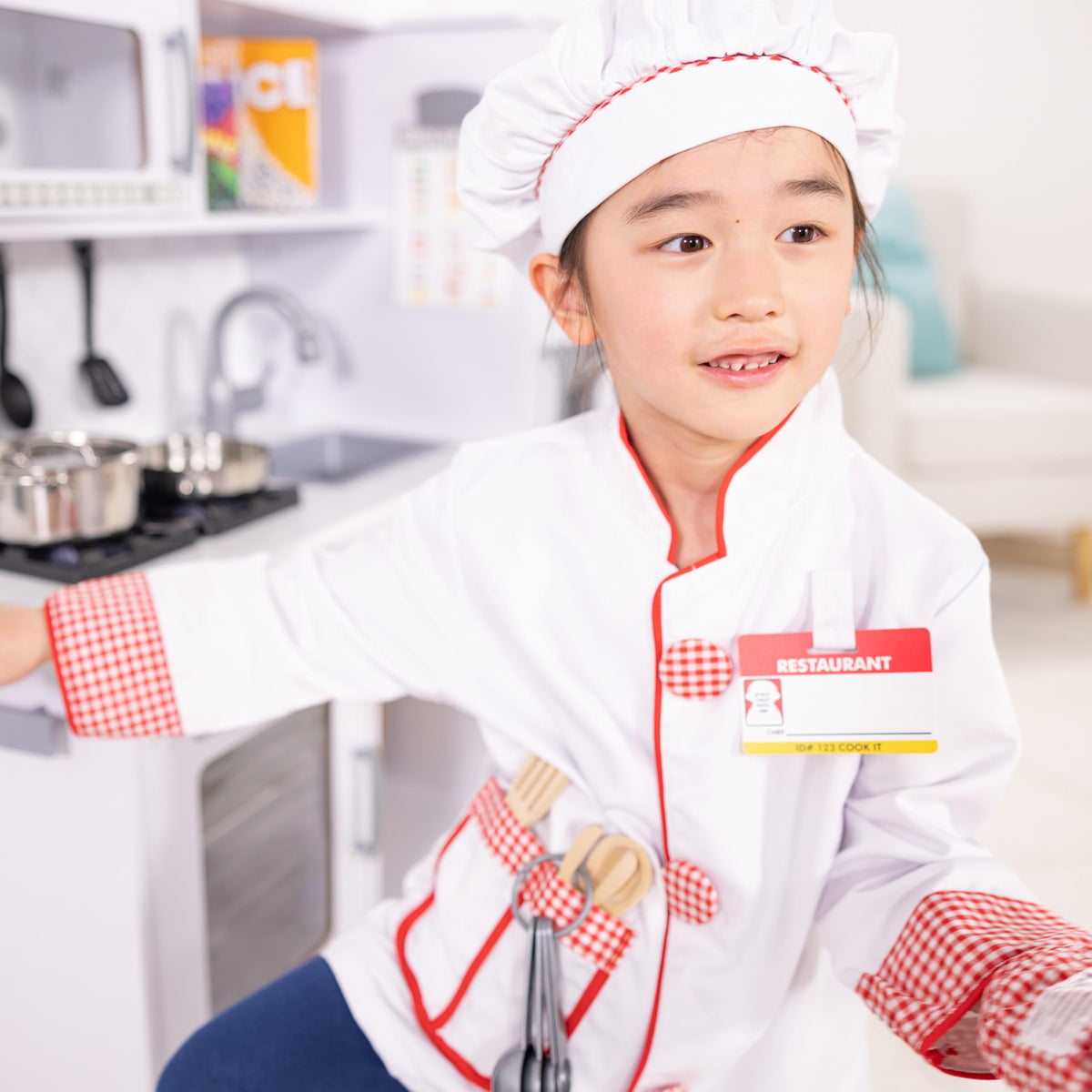 Melissa & Doug chef costume hat completes the dress-up look for kids