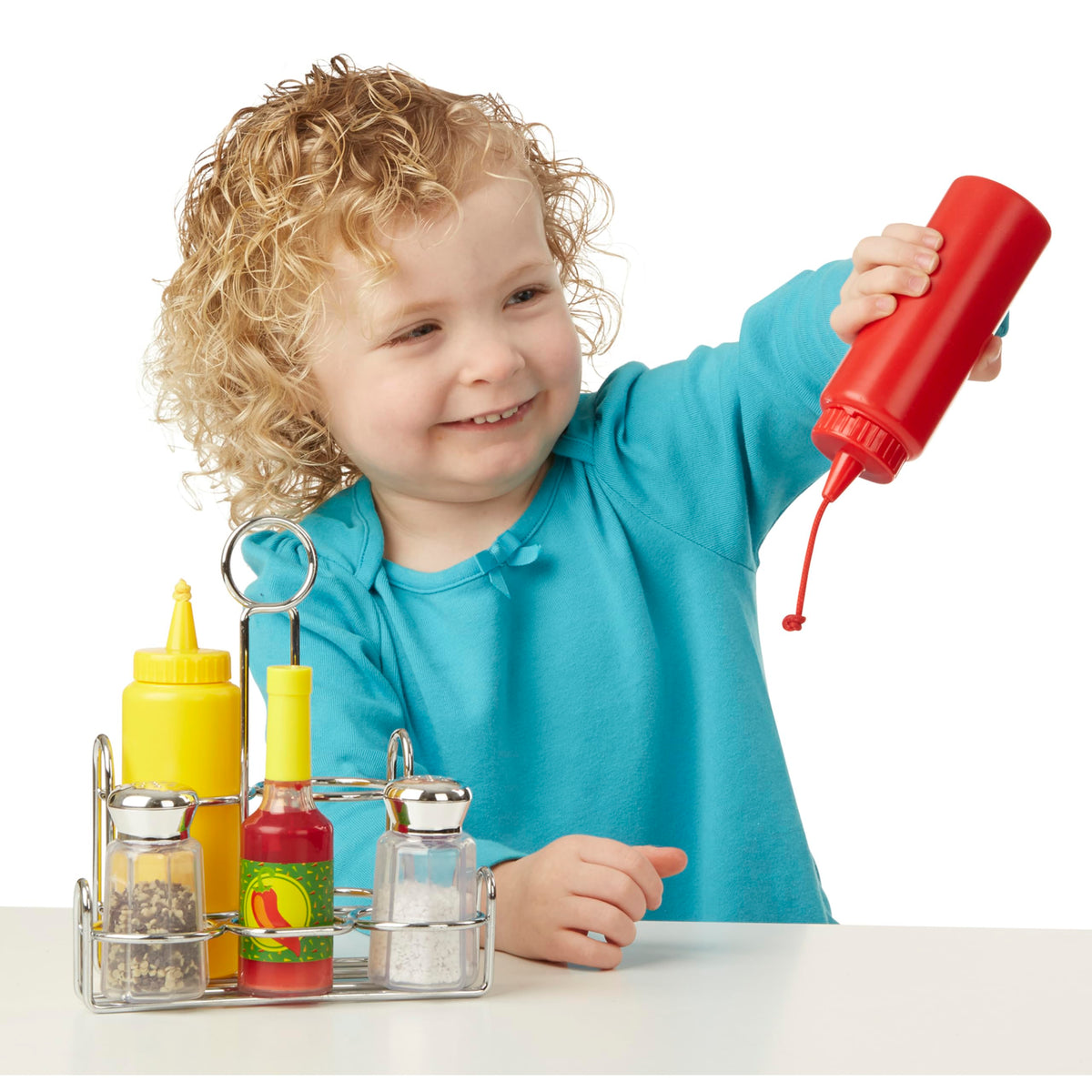 Ketchup and mustard squirt strings spark storytelling and coordination