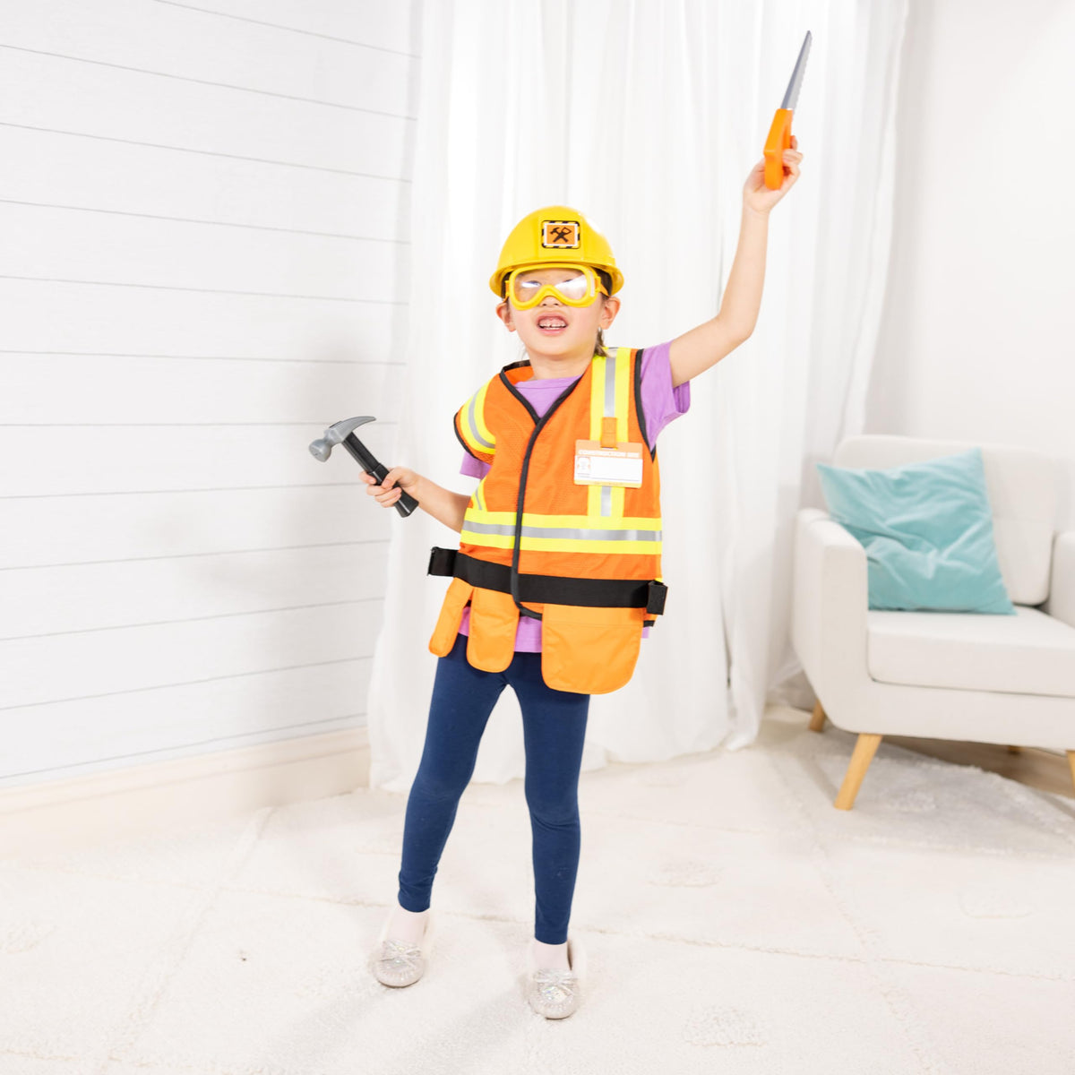 Melissa & Doug toy saw designed for realistic building stories.