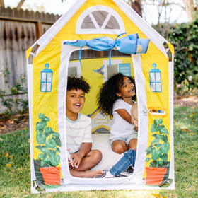 Melissa & Doug Cozy Cottage tire swing detail adds whimsy