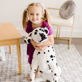 Encourages screen-free pretend play with a loyal plush friend.