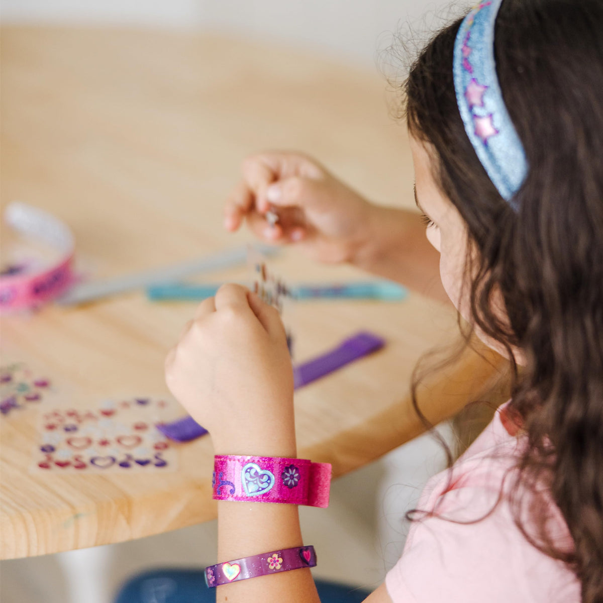 Melissa & Doug design-your-own-jewelry-reversible-headbands kit; kids craft stylish headbands to wear and share.