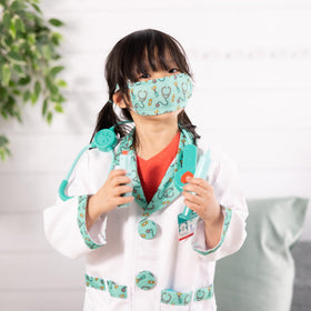 Melissa & Doug ear scope for child-friendly diagnostic role play.