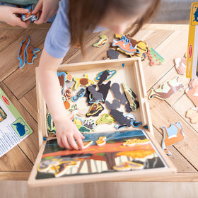 Melissa & Doug Everglades magnet native wildlife for tactile recognition