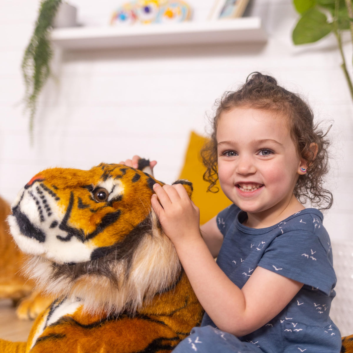 Sturdy interior of Melissa & Doug giant tiger built for durable use