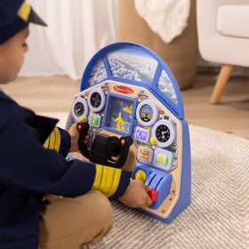 Melissa and Doug Jet Pilot headset enables realistic comms during pretend flights