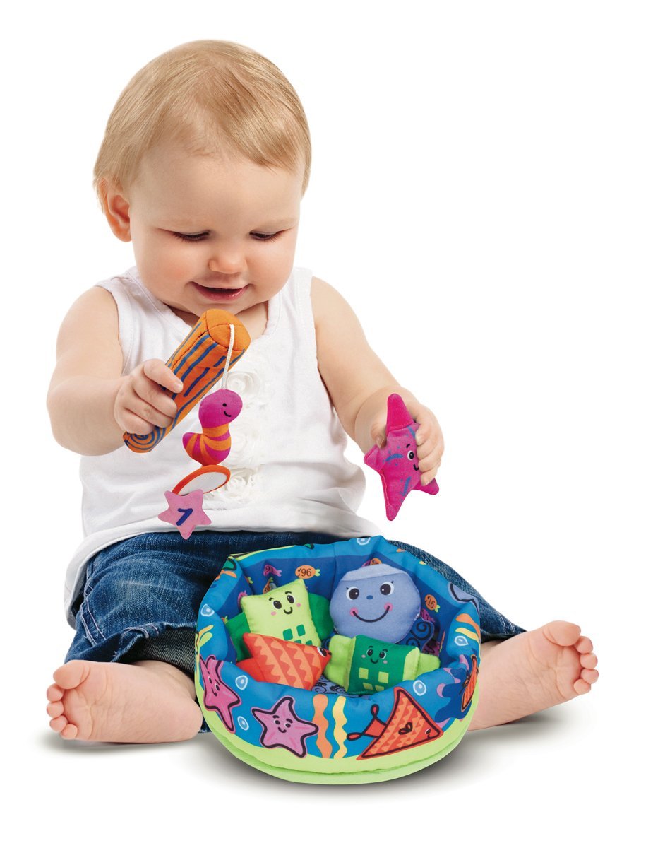 Melissa & Doug K's Kids Reversible pond sides support early math and shape recognition