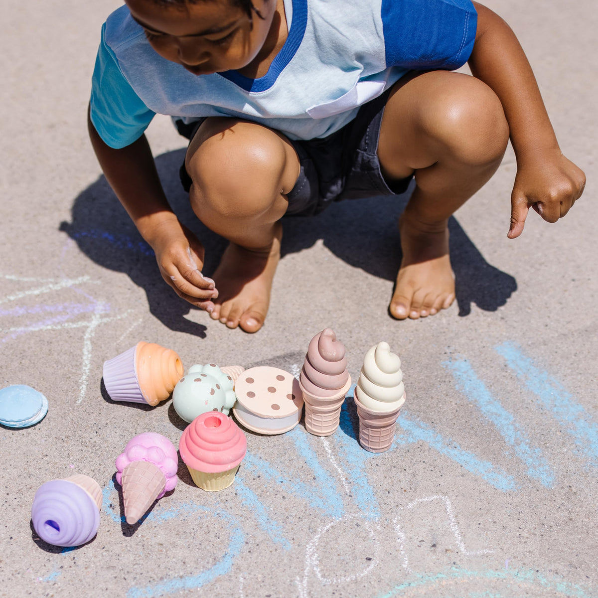 Melissa and Doug macarons chalk tile for vibrant color practice.