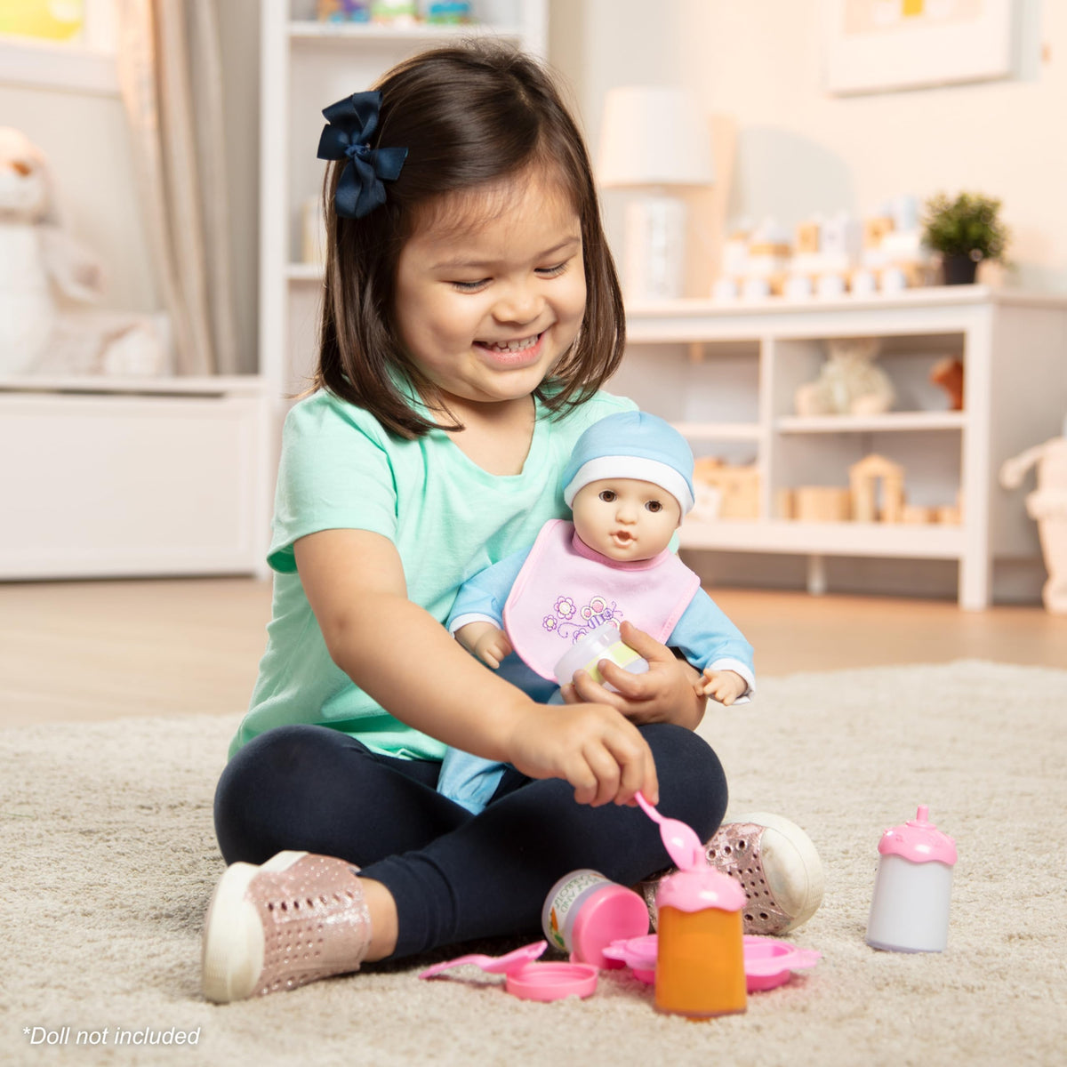 Melissa & Doug Mine to Love disappearing bottles add playful pretend nutrition