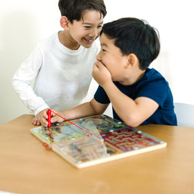 Paw Patrol see-through cover keeps pieces organized during travel
