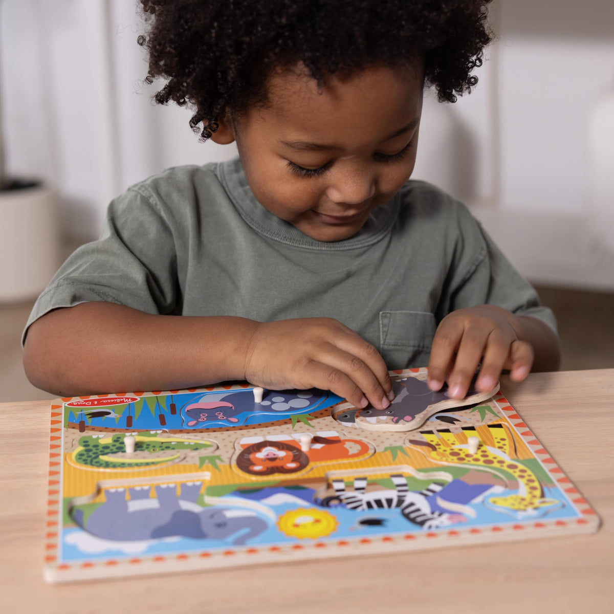 Set of Melissa & Doug peg puzzles offers a screen-free learning activity for 2+ children