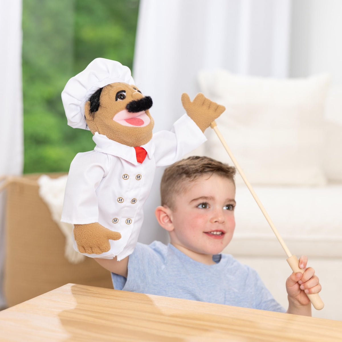 Detailed costume enhances realism in pretend play