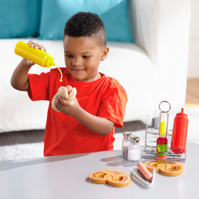 Screen-free pretend play with Melissa & Doug condiments