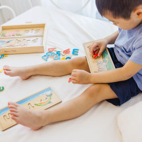 Melissa & Doug See & Spell eight double-sided boards invite varied word challenges.