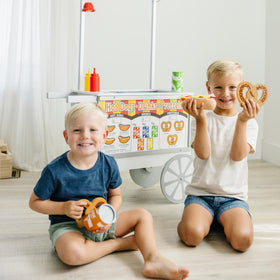 Melissa & Doug hot dogs and pretzels for savory pretend meals