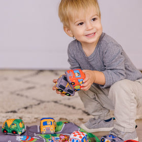 Melissa & Doug Take-Along Town Play Mat durable fabrics are easy to wipe clean.