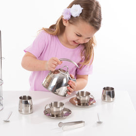 Melissa & Doug tea set two saucers for serving tiny treats during playtime.