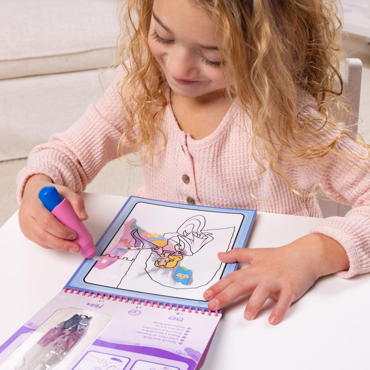 Melissa & Doug Water Wow 3-Pack fairy-tales pad shows magical scenes when wet.