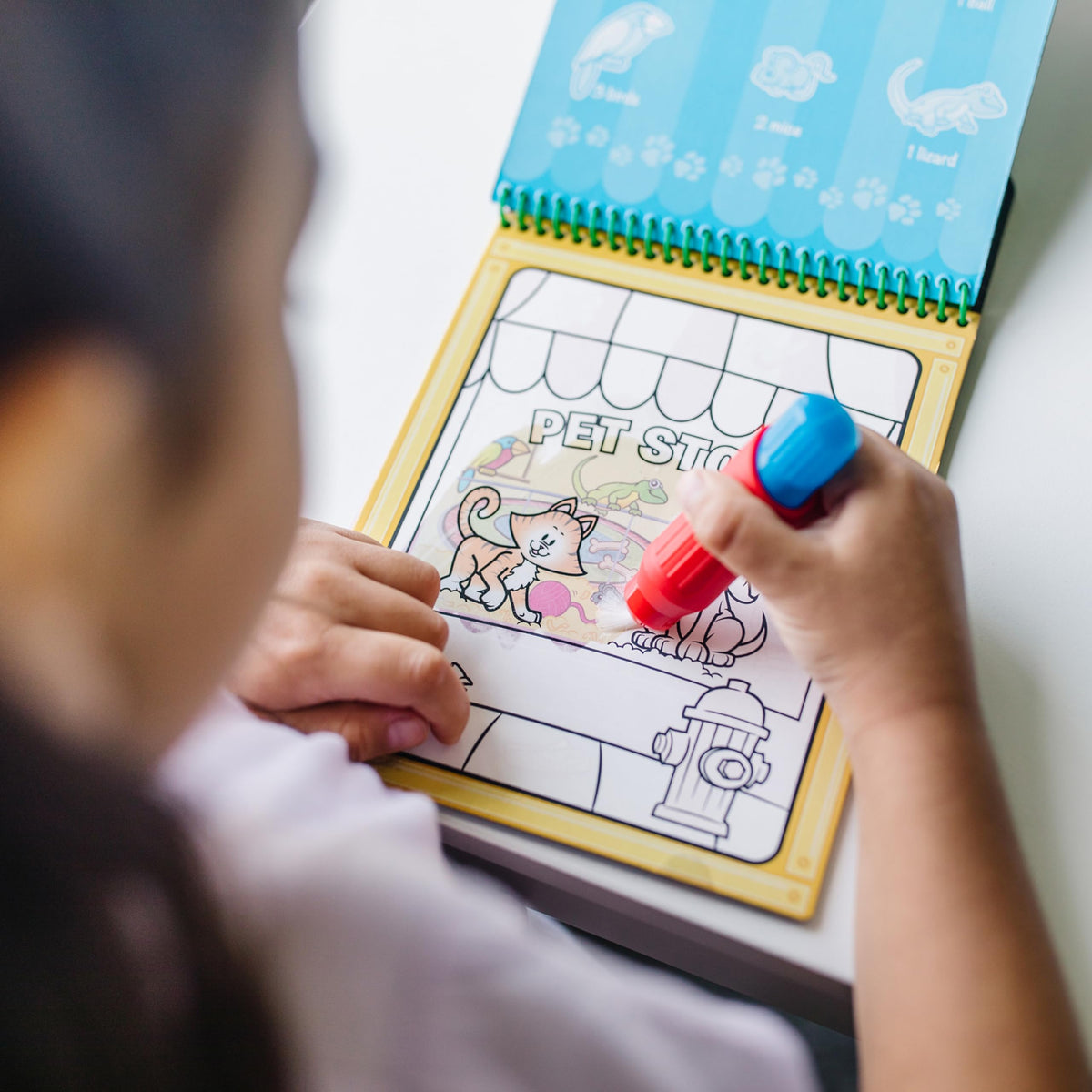 Melissa and Doug Water Wow Travel Pad keeps everything organized for on-the-go learning