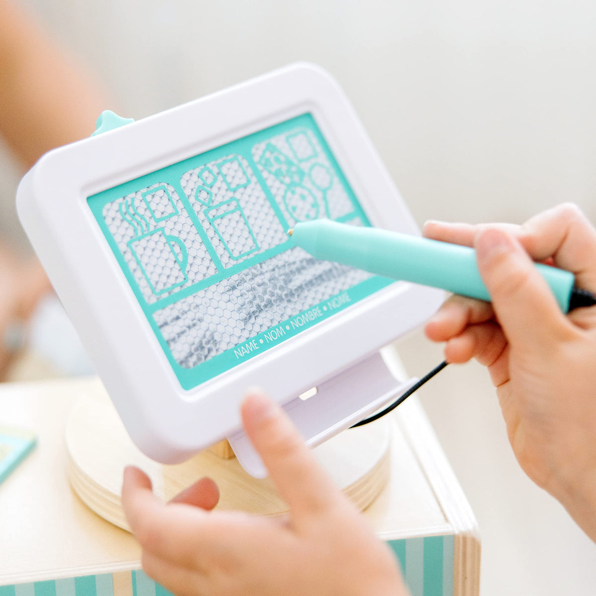 Melissa & Doug swiveling pay terminal encourages pretend transactions
