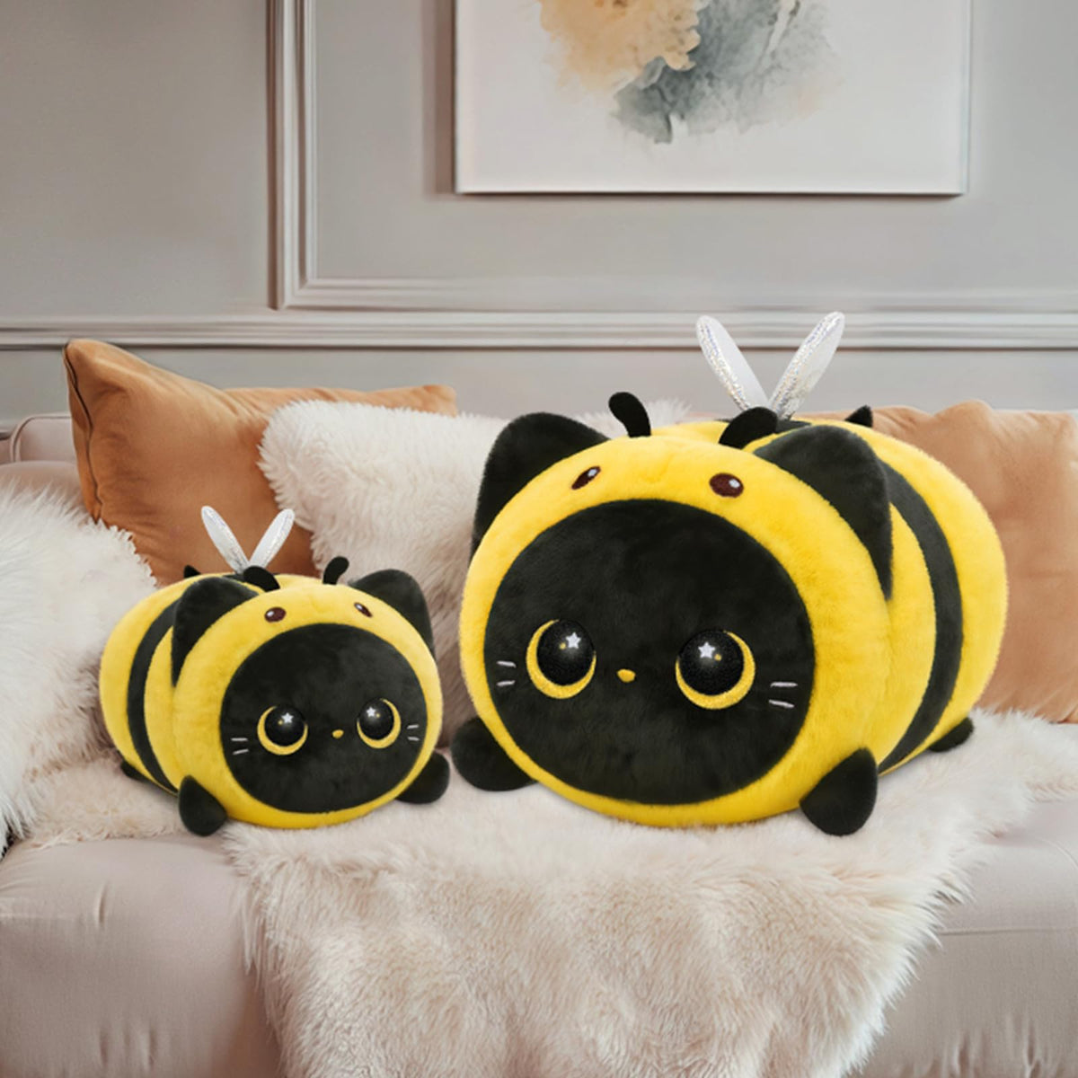 Mewaii kawaii plush packaging highlights ready-to-gift appeal.