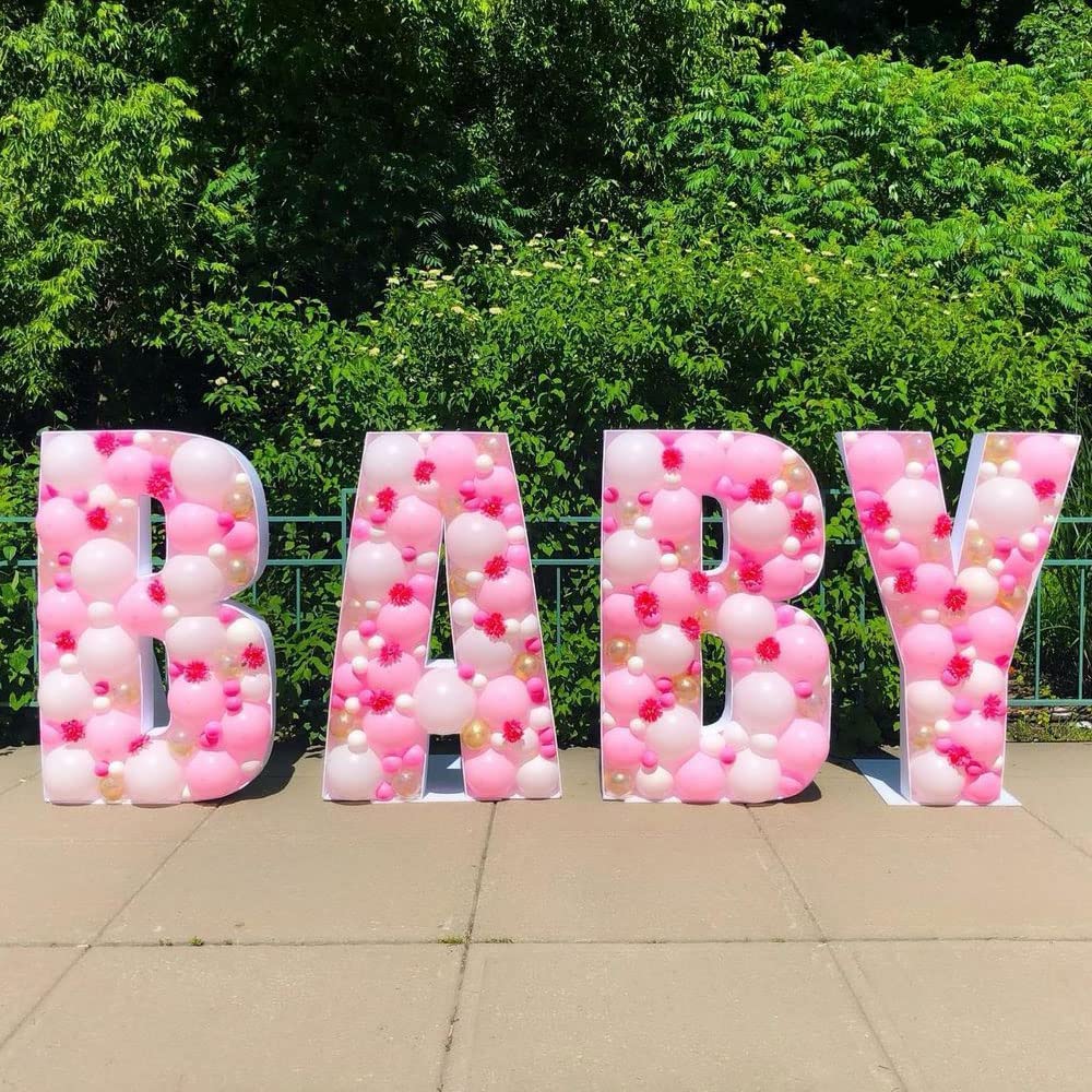 MEYSIMOON mosaic letter O pairs with balloons for personalized celebrations.