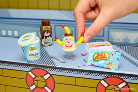 MGA's Miniverse Make It Mini: recipe card guides craft of your mini creation.