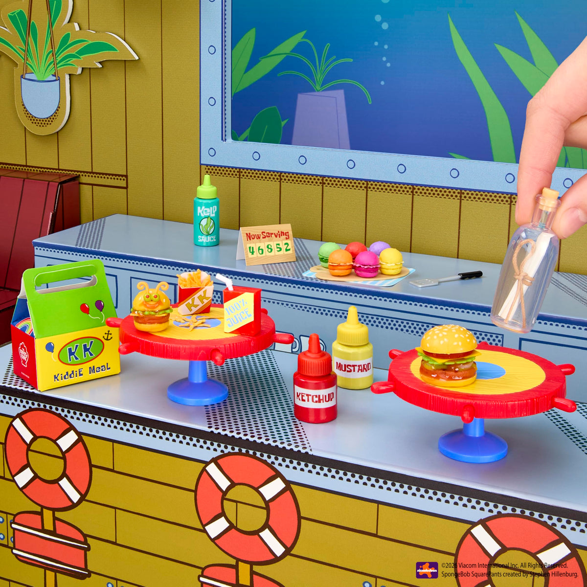 MGA's Miniverse Make It Mini: sun-UV curing of resin for durable mini keepsakes.