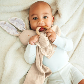 Mikito Bunny Lovey closeup fabric detail reveals breathable muslin and silky softness.