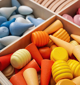 MIKNEKE 27 colors blocks for sorting, grouping, and visual learning.