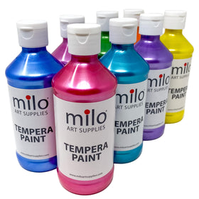 Milo Sparkle paint on poster demonstrates pearlescent shimmer in art