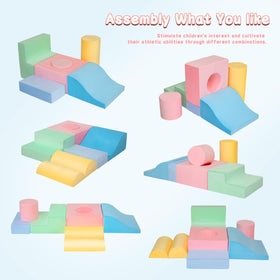 MIND&ACTION half-circle ramps invite imaginative tunnels and exploration.