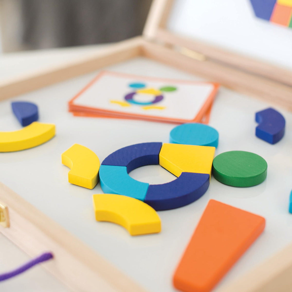 Vivid MindWare magnets encourage creative free-play and exploration