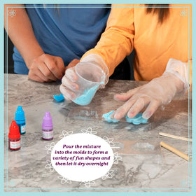 MindWare Bath Bomb Lab vanilla fragrance for pleasant aroma.