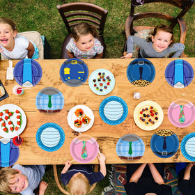 MinFyberd cartoon animals plates city adventure design, kid friendly tablescape for celebrations.